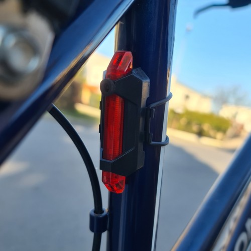 Akkumulátoros, USB-s, 2 az 1-ben bicikli lámpa + index 1