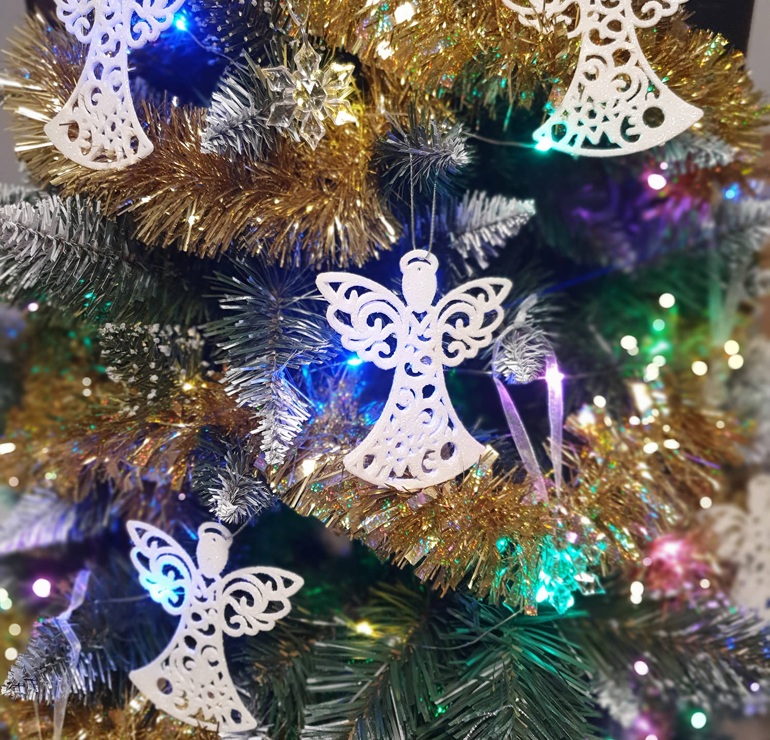 Műanyag karácsonyi fenyődísz, angyalka dekoráció – 3 db, fehér csillámos szín (BB-17240) (10)