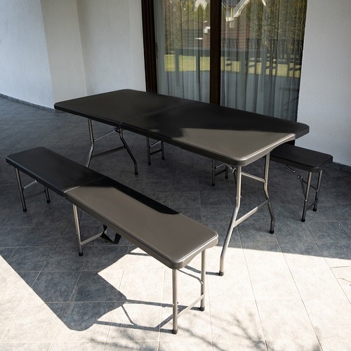 Összecsukható kerti asztal 2 darab paddal, csúszásgátló lábakkal – 180 cm, fekete (BB-17966) (5)