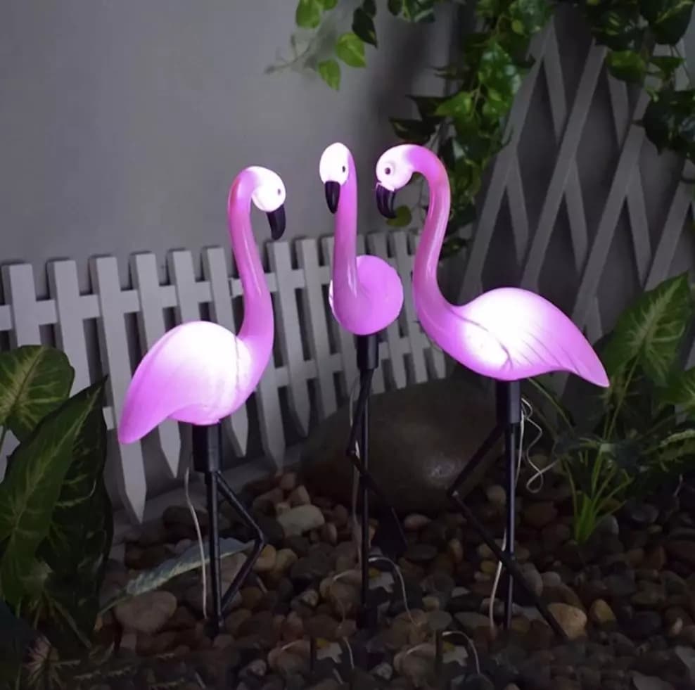 3 darabos LED-es, leszúrható napelemes kültéri dekor lámpa – kerti szolár lámpa flamingó figurával (BB-21151) (3)