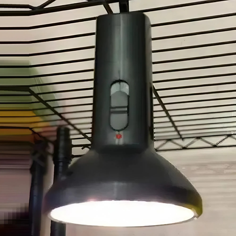 Újratölthető napelemes LED kézi lámpa – hordozható és energiatakarékos világítás CL-058 (BBL) - Image 6